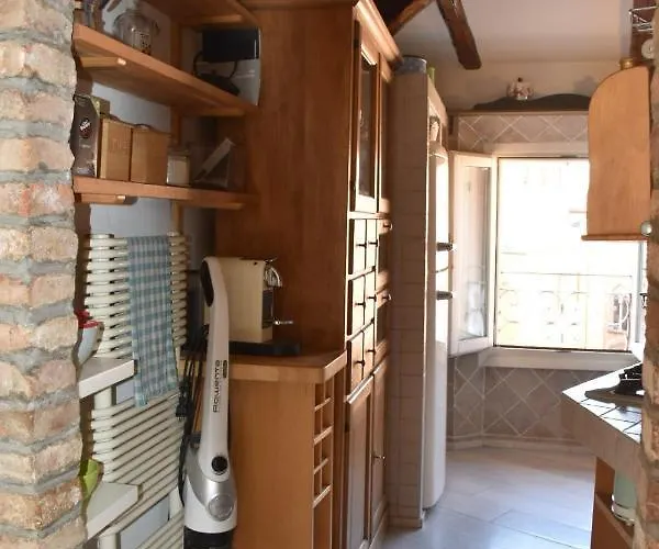 Mansarda Teatro Duse Centro بولونيا