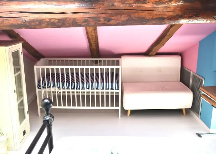 Mansarda Teatro Duse Centro شقة *