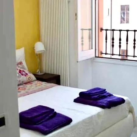 Mansarda Teatro Duse Centro Lägenhet