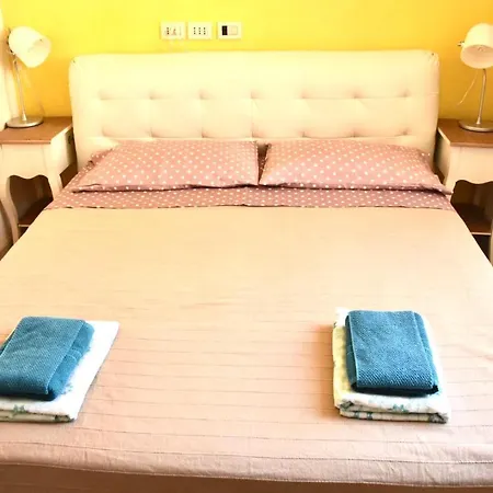 Mansarda Teatro Duse Centro * Bolonya