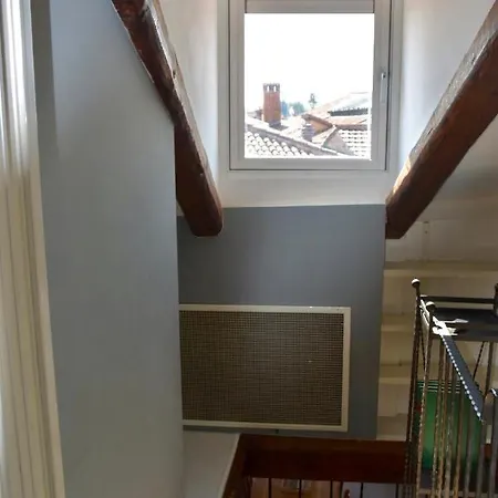 Mansarda Teatro Duse Centro *