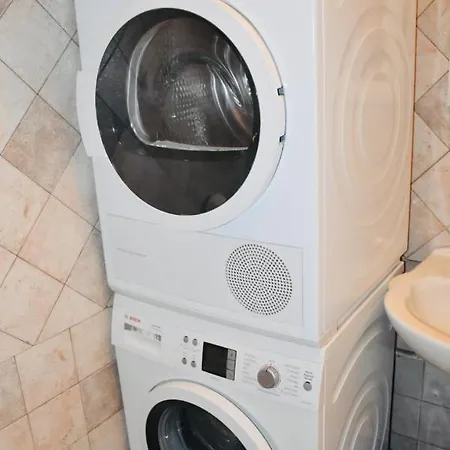 Daire Mansarda Teatro Duse Centro