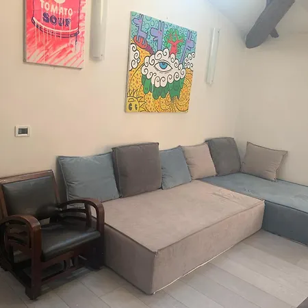 Apartment Mansarda Teatro Duse Centro