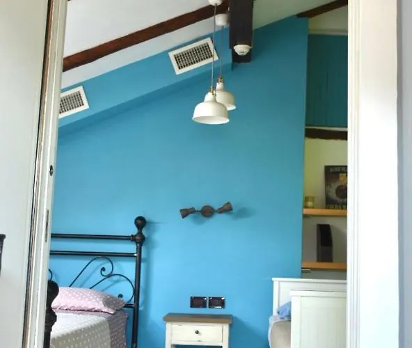 Mansarda Teatro Duse Centro 아파트 볼로냐