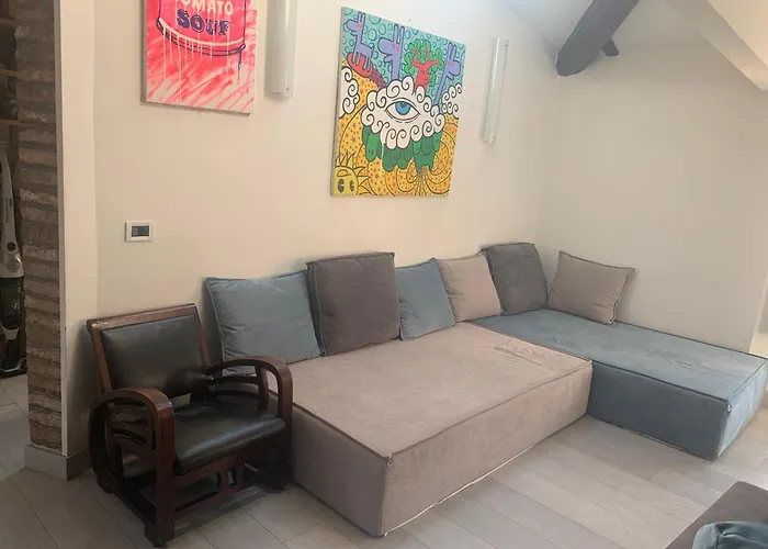 Apartmán Mansarda Teatro Duse Centro