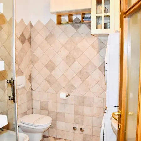Apartamento Mansarda Teatro Duse Centro *